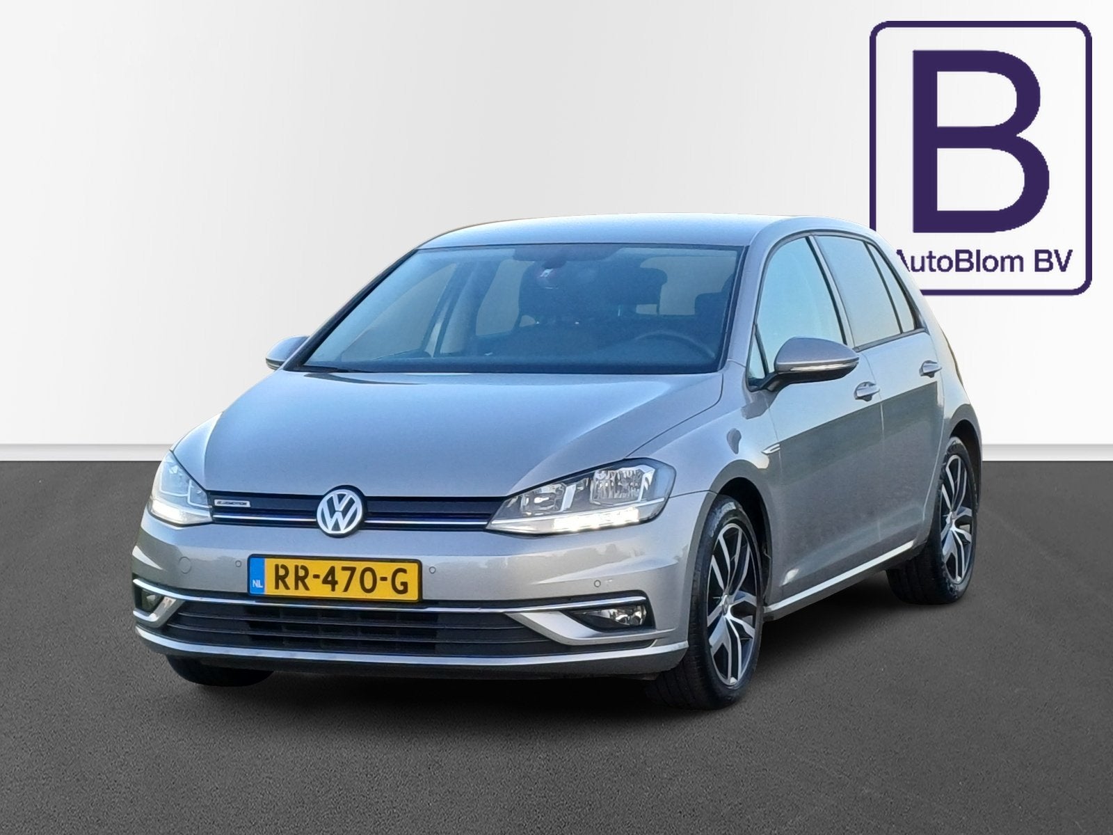 Volkswagen Golf 1.5 Highline /Lage km/Origin NL/Dealer onder, 4 cilinders, Alcantara, Origineel Nederlands, Bedrijf