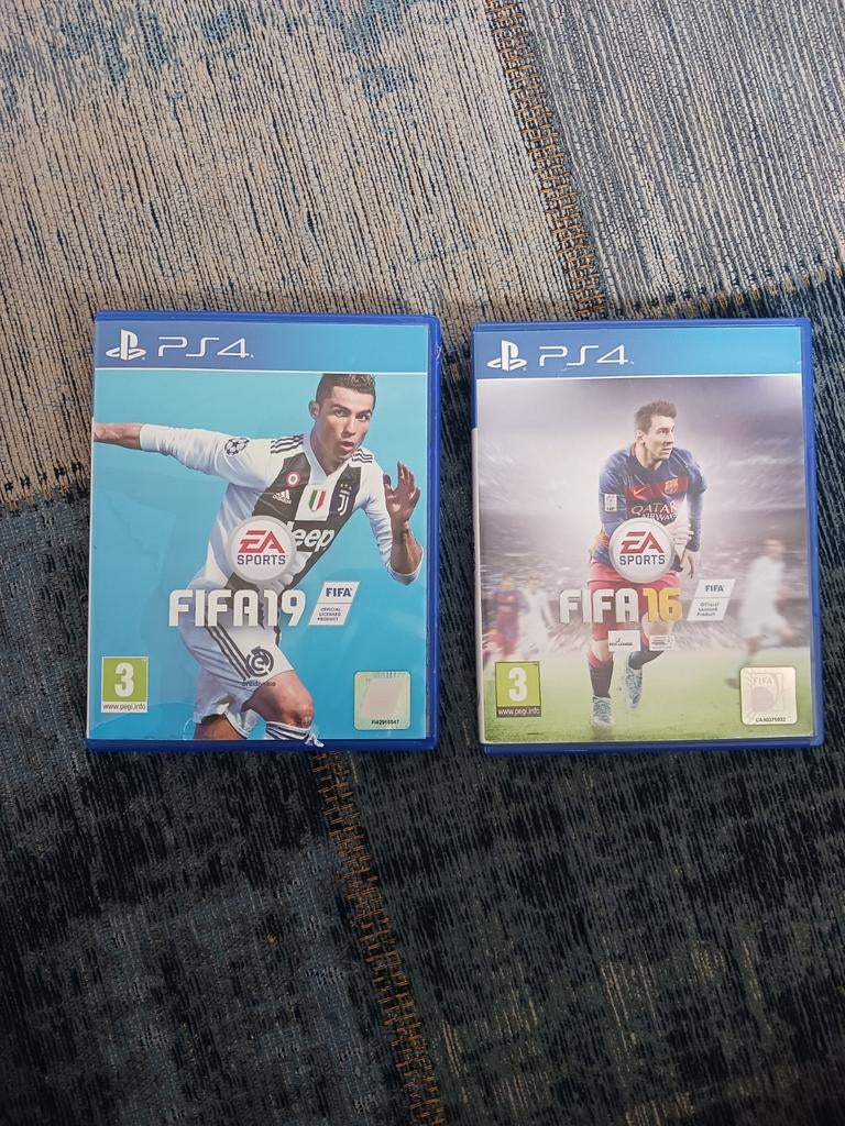 FIFA 19 en FIFA 16 PS4, Gebruikt, Ophalen of Verzenden, Eén computer, Sport