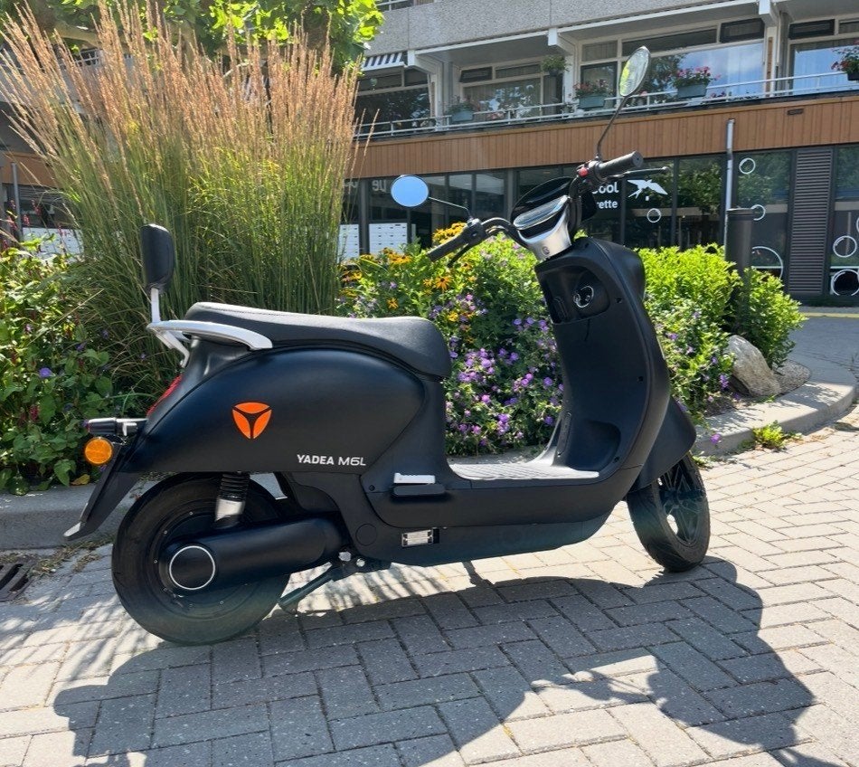 Yadea ML6 elektrische scooter, Fietsen en Brommers, Brommeronderdelen | Scooters, Ophalen, Zo goed als nieuw, Overige typen, Overige merken