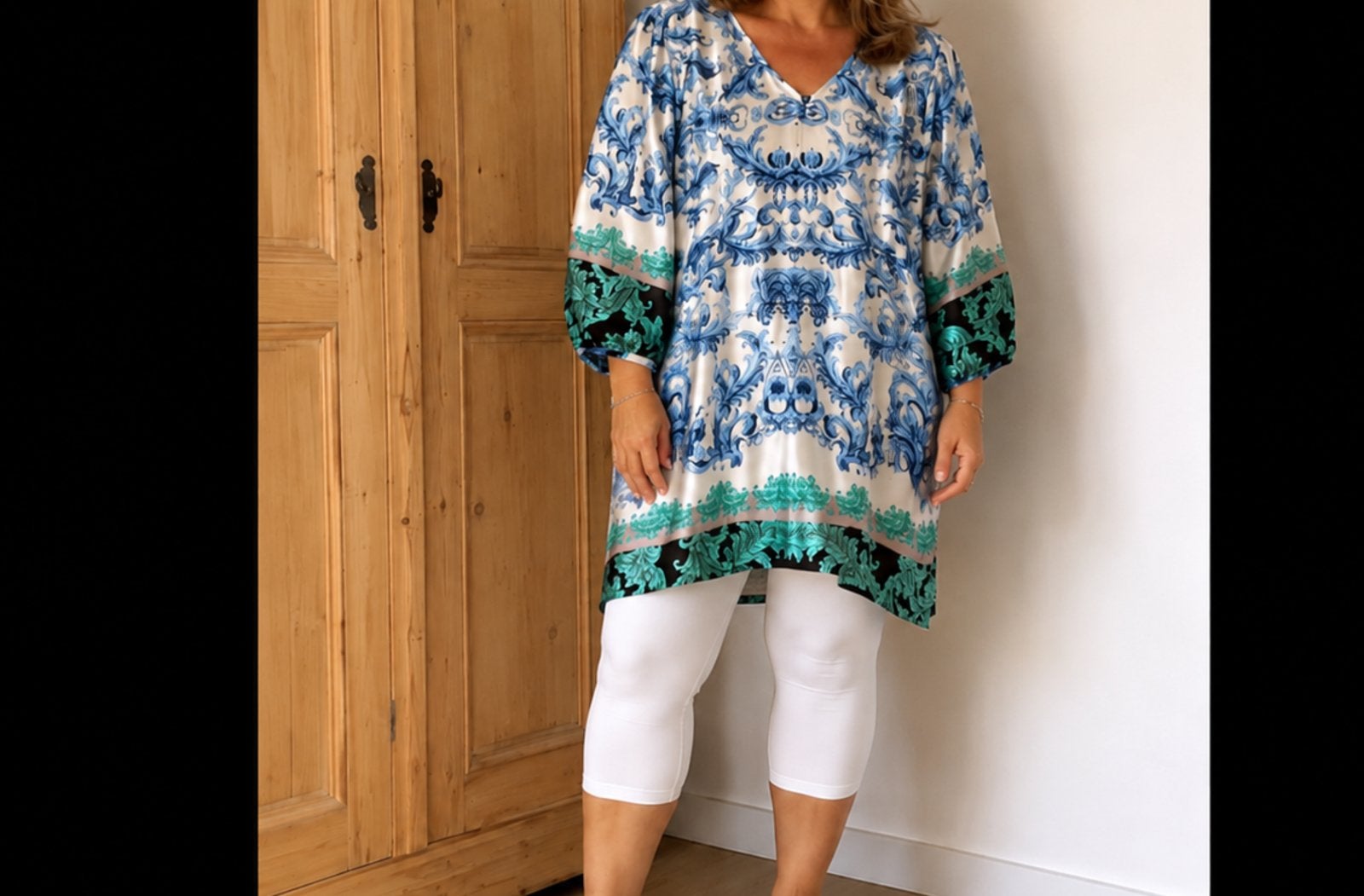 Mooie Tuniek Maat XL Wit Blauw Groen, Ophalen of Verzenden, Zo goed als nieuw, Maat 46/48 (XL) of groter, Blauw