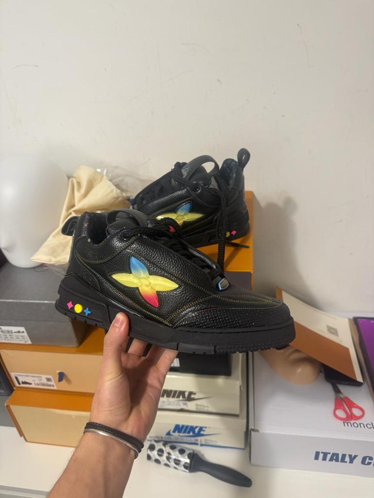 Louis Vuitton Skate Sneaker Black Gardient Monogram Flower, Ophalen of Verzenden, Nieuw, Zwart