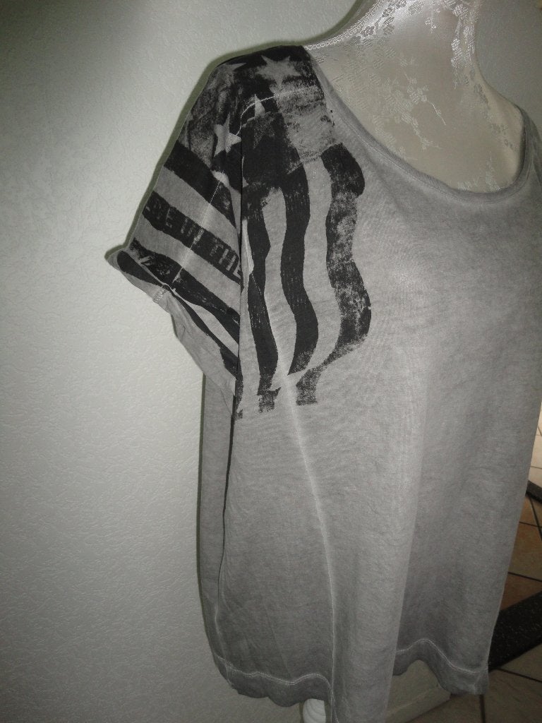 esprit maat XL oksel tot oksel 64 cm, Kleding | Dames, T-shirts, Maat 46/48 (XL) of groter, Ophalen of Verzenden, Zo goed als nieuw