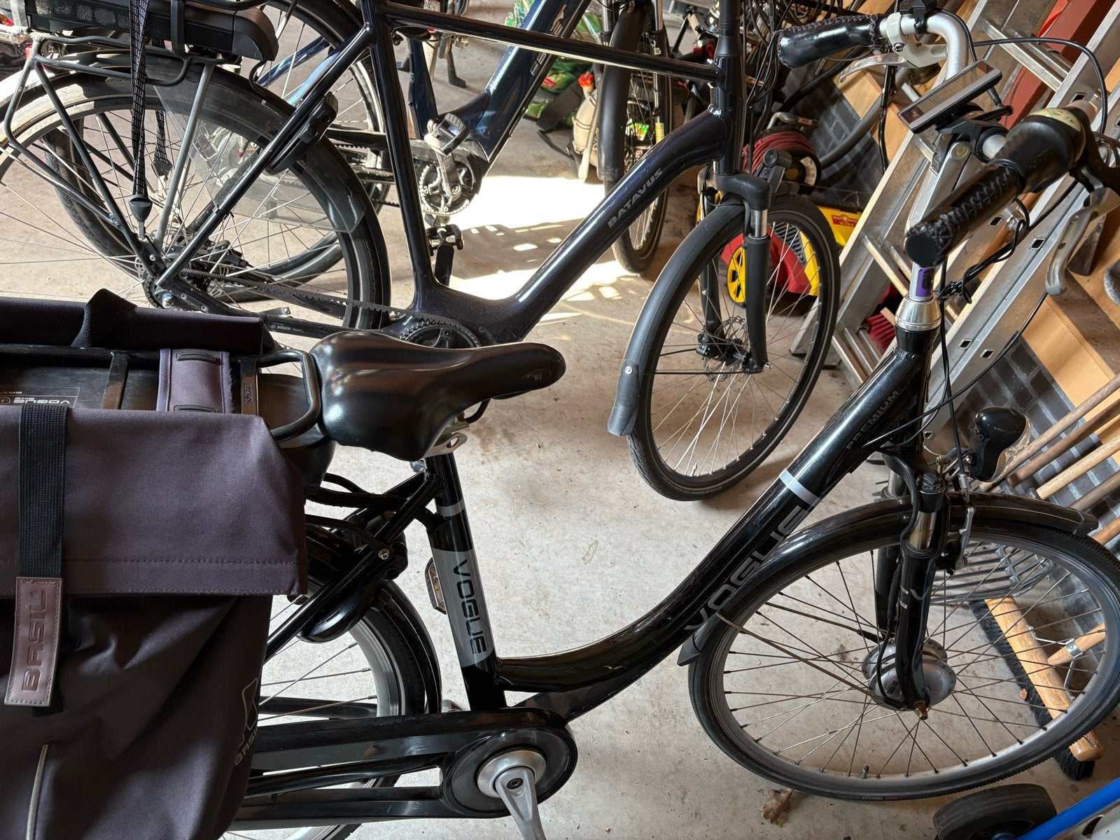 Vogue Premium E-bike - Comfortabel en Betrouwbaar, Gebruikt, 51 tot 55 cm, 30 tot 50 km per accu, Ophalen
