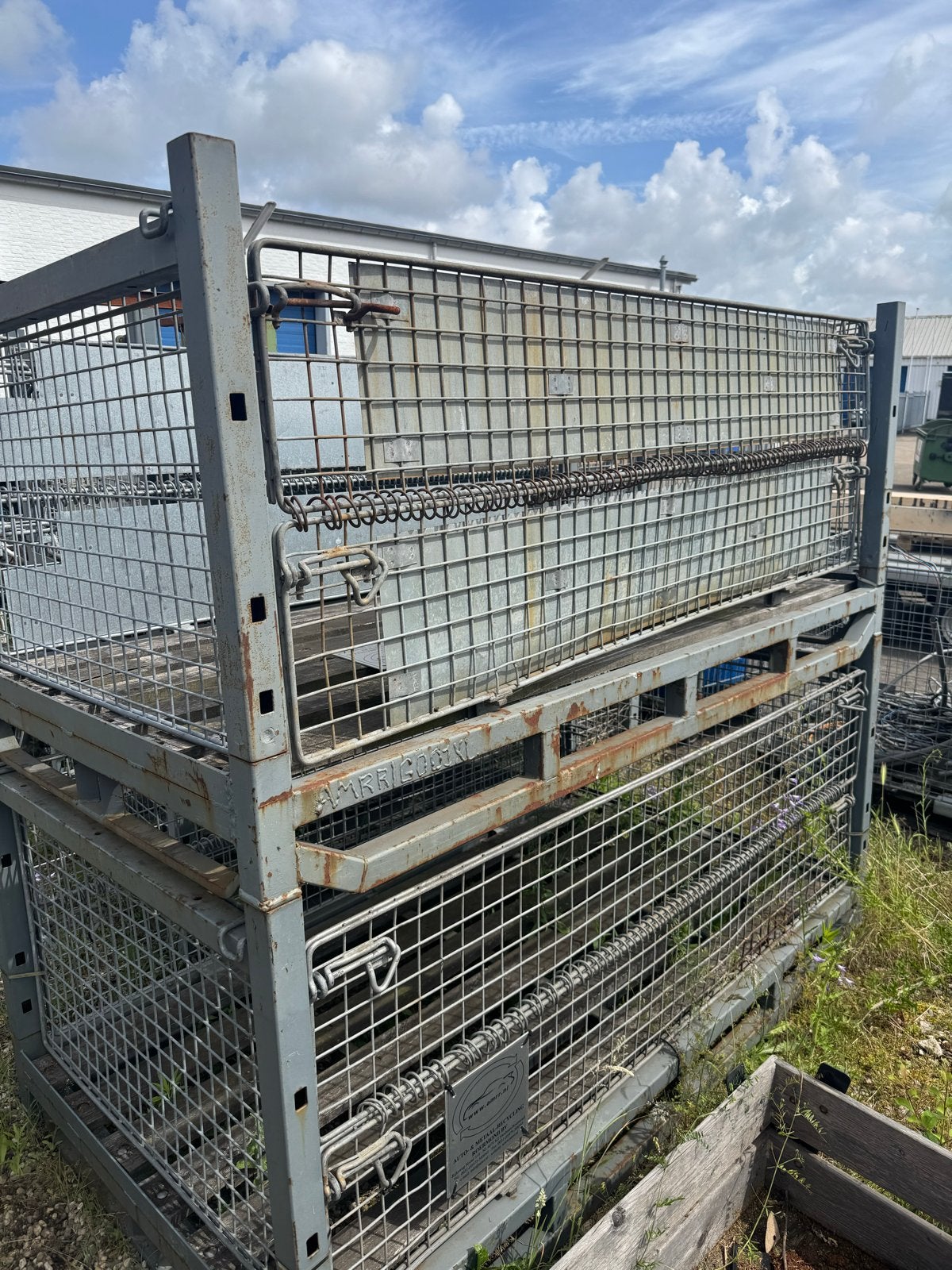4 x Stapelbare Gaascontainers, Ophalen