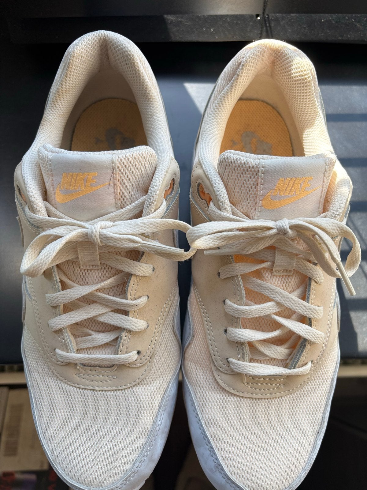 Nike Air Max 1 Lichtblauw/Neon Oranje - Maat 40, Ophalen of Verzenden, Zo goed als nieuw, Blauw, Sneakers of Gympen