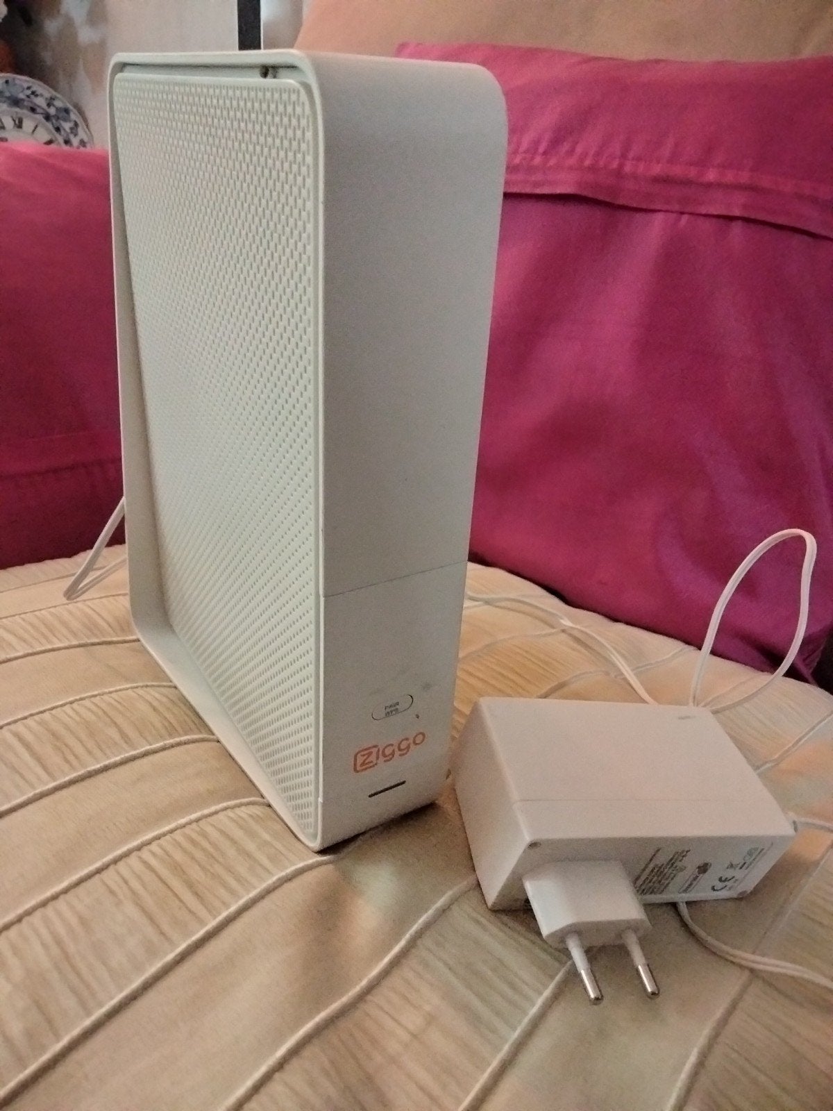Ziggo router rn connext box
Ziggo Connectbox Router met mode, Computers en Software, Ophalen of Verzenden, Zo goed als nieuw