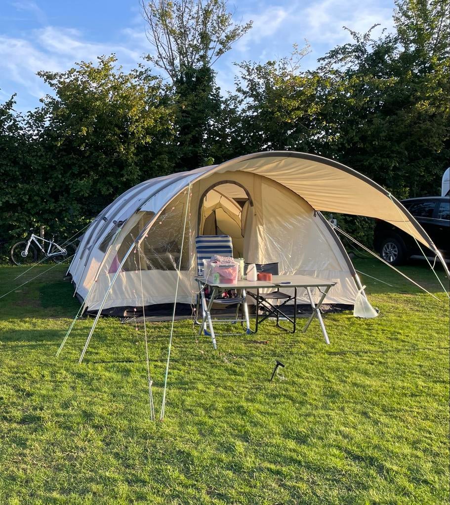 Ruime tunneltent Basecamp Ambato Deluxe met luifel, Ophalen, Gebruikt, Tot en met 4