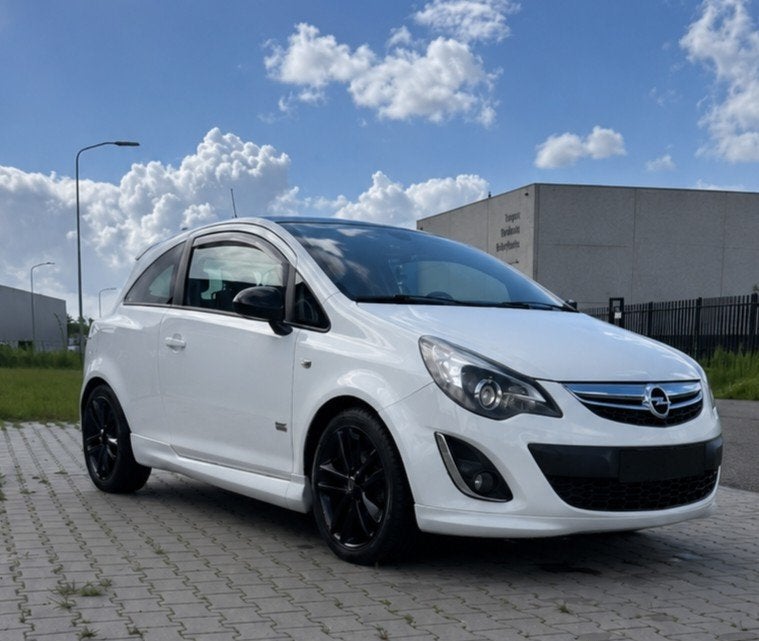 Opel Corsa 1.4 turbo cosmo opc line 2013, Voorwielaandrijving, Euro 5, Stof, Wit