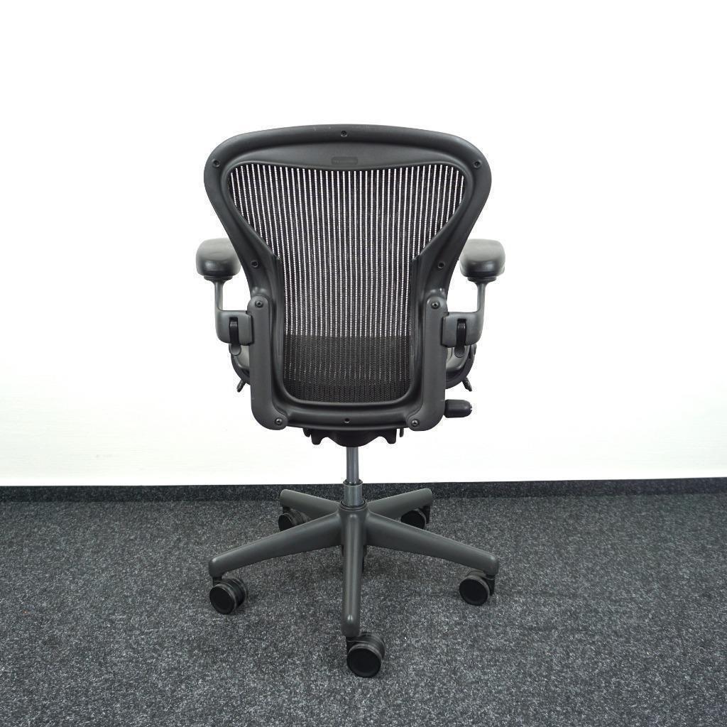 Herman Miller Aeron type A Bureaustoel | Ergonomisch, Gebruikt, -, Zwart, -