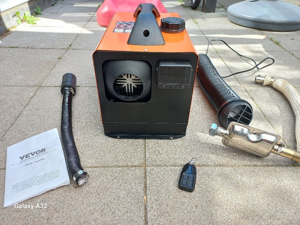 Vevor Dieselkachel Diesel heater 1 dag gebruikt, Caravans en Kamperen, Ophalen of Verzenden, Zo goed als nieuw