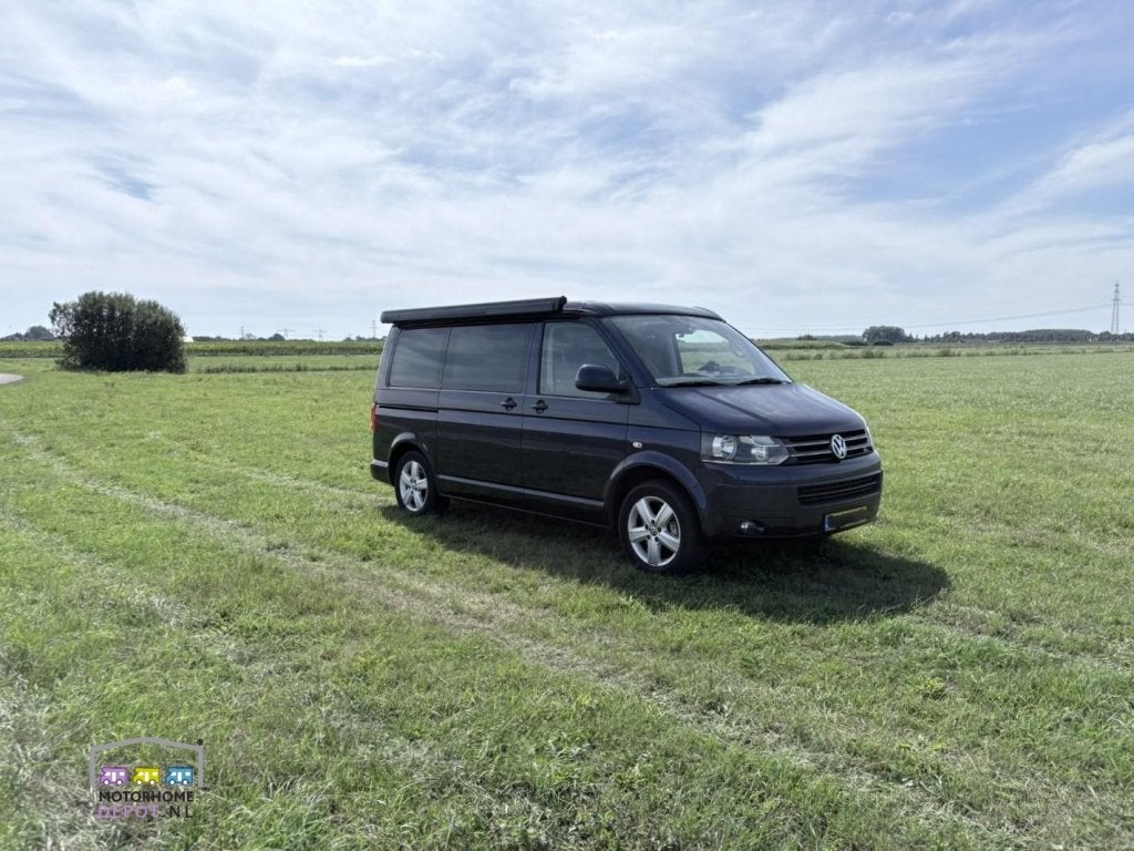 Volkswagen California GP | 2011 | Euro5 | Luifel | Trekhaak, Caravans en Kamperen, Niet ingevuld, Buscamper of Camperbus, Volkswagen