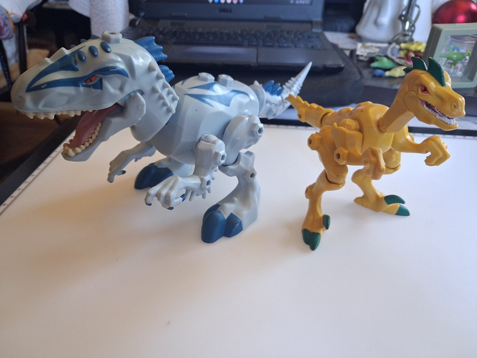 Jurassic World Hero Mashers Indominus Rex vs Velociraptor, Ophalen of Verzenden, Zo goed als nieuw, Reptiel of Amfibie, Beeldje of Figuurtje