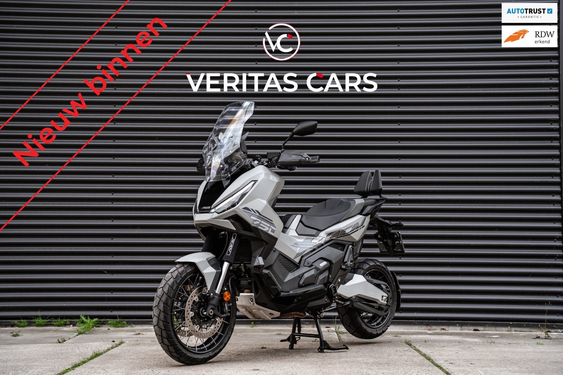 Honda X-ADV 750 2025 Facelift|ABS|Akrapovic|Cruise|Led|DCT|H, Motoren, Scooter, 745 cc, Bedrijf, Handvatverwarming