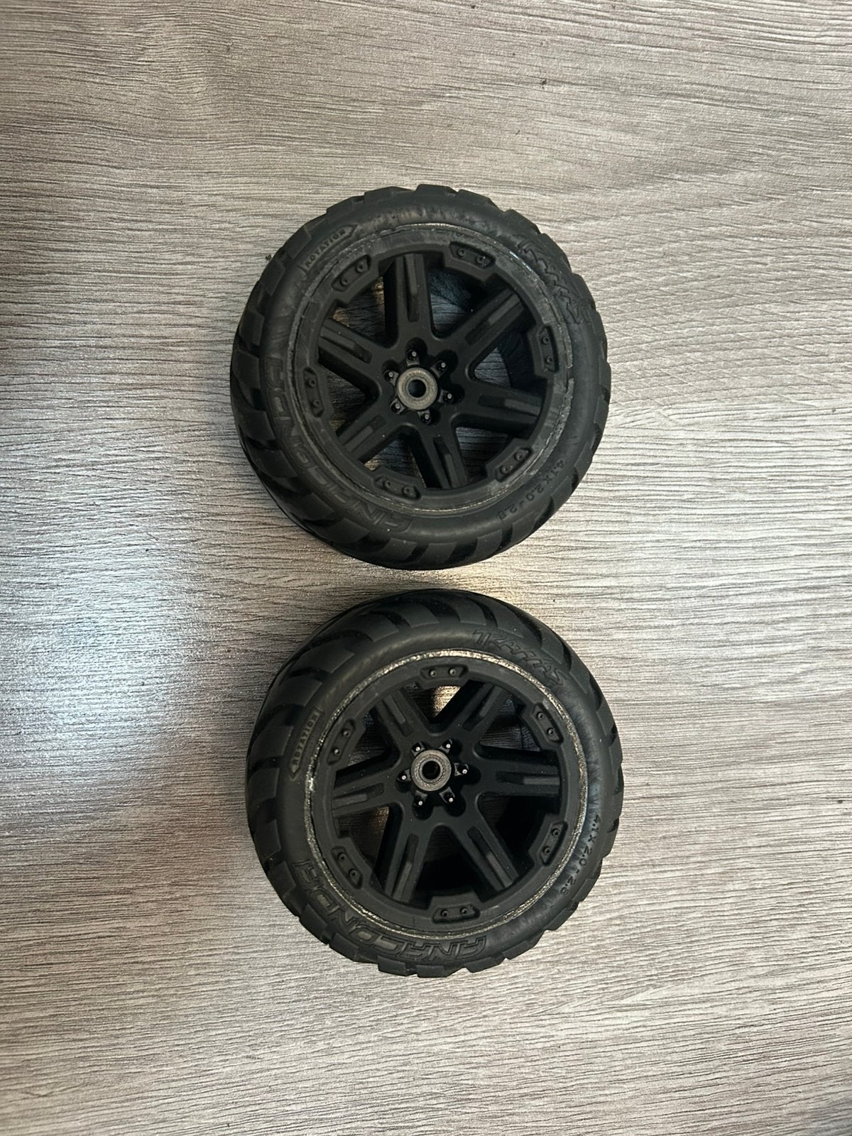 Traxxas Anaconda bandenset, Elektro, Ophalen of Verzenden, Zo goed als nieuw, Schaal 1:10