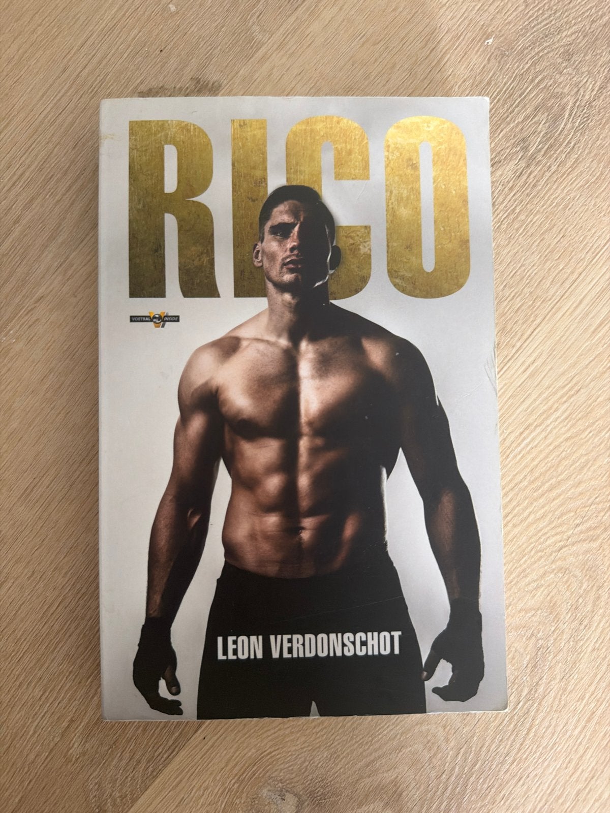 RICO - Het onthulde levensverhaal van Rico Verhoeven, Boeken, Verzenden, Gelezen, Sport