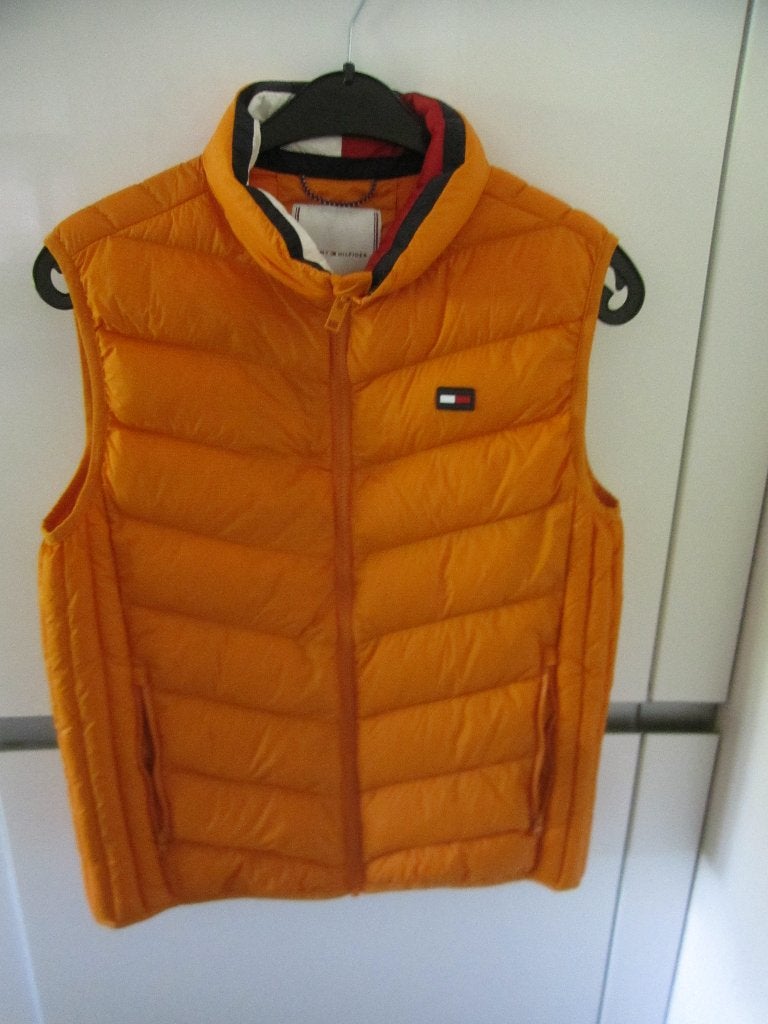 Tommy Hilfiger bodywarmer maat 176., Jongen of Meisje, Ophalen of Verzenden, Jas, Tommy Hilfiger