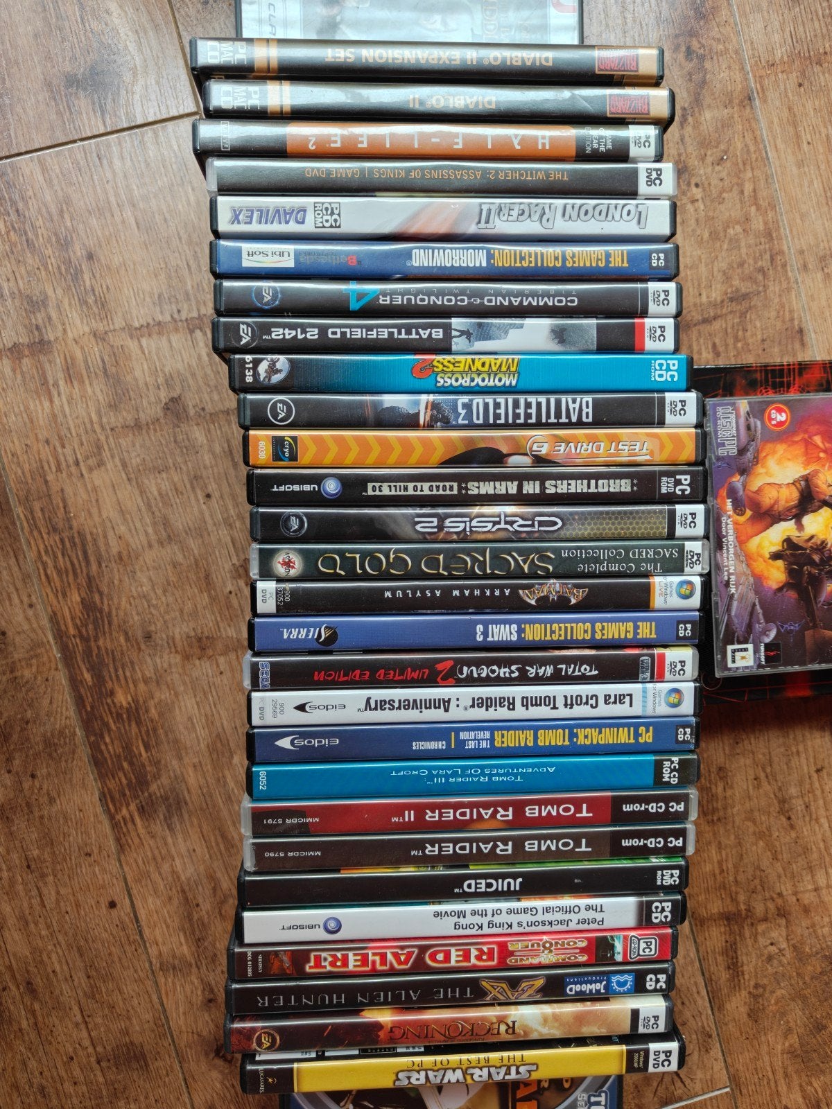 Diverse PC Spellen:  LotR, Diablo II, Half-Life 2, C&C, etc., Spelcomputers en Games, Online, Gebruikt, 1 speler, Ophalen of Verzenden