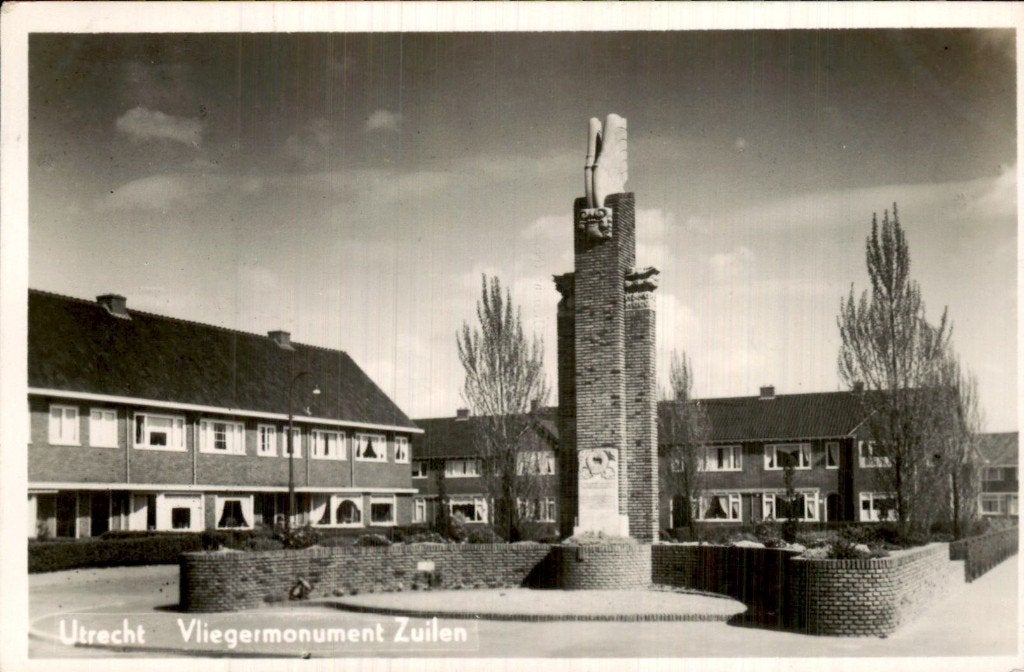 Utrecht - Vliegermonument - Zuilen, Ophalen of Verzenden, 1940 tot 1960, Gelopen, Utrecht
