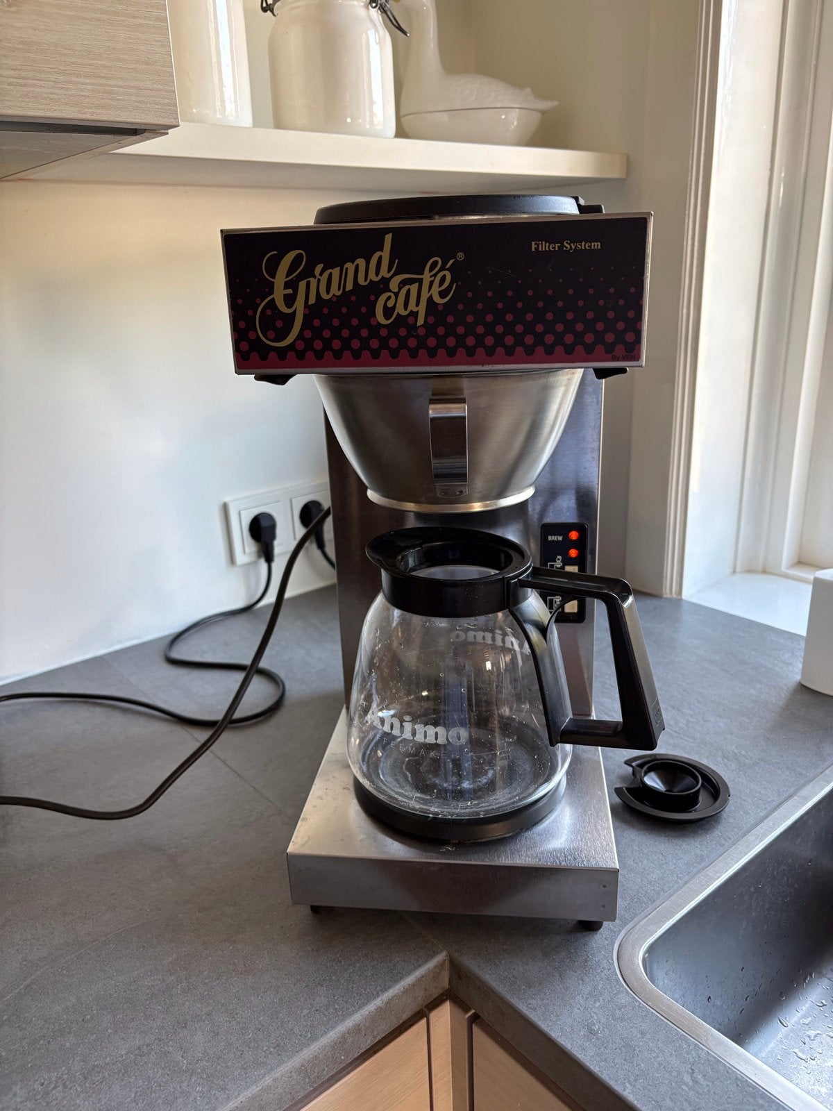 Grand Café Filter Systeem Koffiemachine - Model NOVO-001, Witgoed en Apparatuur, Koffiezetapparaten, Ophalen, Gebruikt, Koffiemachine