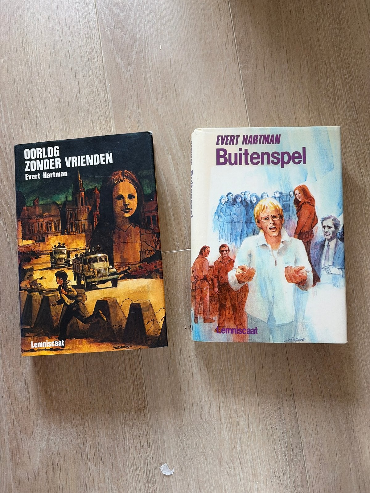 Evert Hartman Boeken: Oorlog Zonder Vrienden & Buitenspel, Ophalen, Gelezen, Fictie algemeen