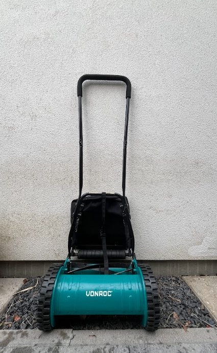 VONROC Manual Reel Lawn Mower – 30 cm – Excellent Condition, Handgrasmaaier, Zo goed als nieuw, Opvangbak, 30 t/m 39 cm