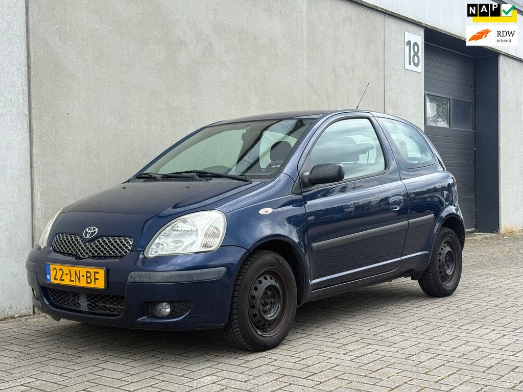 Toyota Yaris 1.3 VVT-i Luna, APK, Airco, Auto's, Toyota, Voorwielaandrijving, Stof, Gebruikt, 31 €/maand