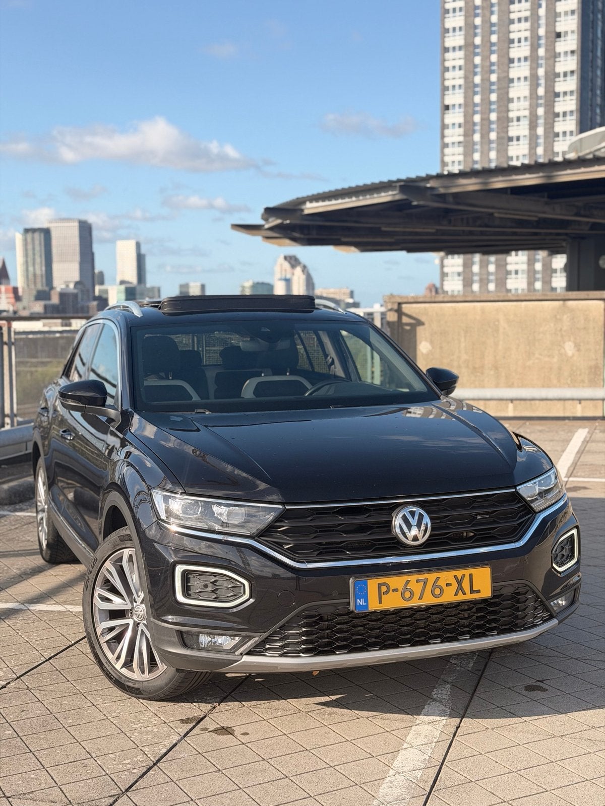 Volkswagen T-Roc 1.5 TSI 150pk 7-DSG 2019 Zwart, Auto's, 1498 cc, Euro 6, 4 cilinders, Zwart