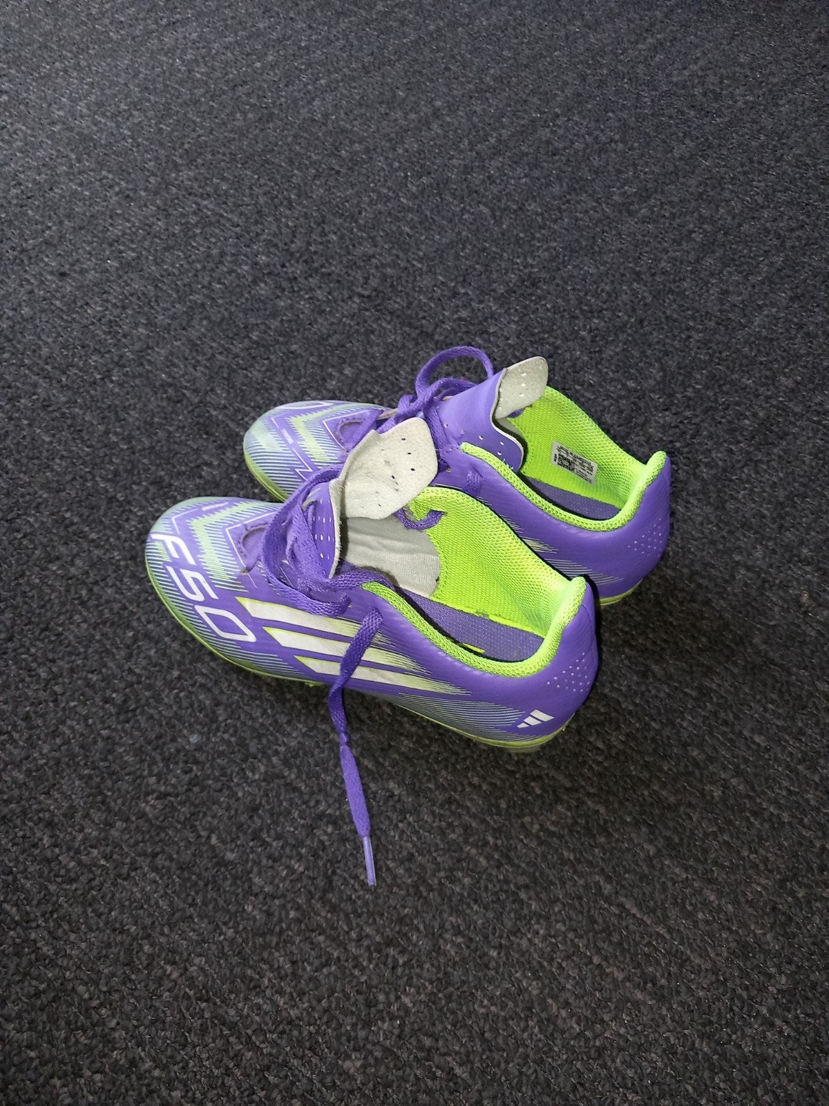 Adidas F50 Voetbalschoenen - Paars/Neon Groen, Ophalen, Gebruikt, Maat XS of kleiner, Schoenen