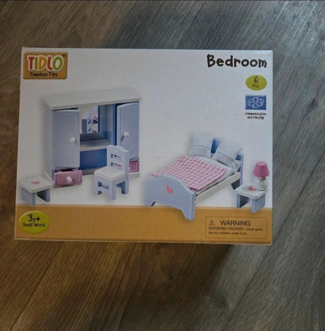 Tidlo Poppenhuis Slaapkamer Set - Nieuw in Doos, Ophalen of Verzenden, Nieuw, Toebehoren