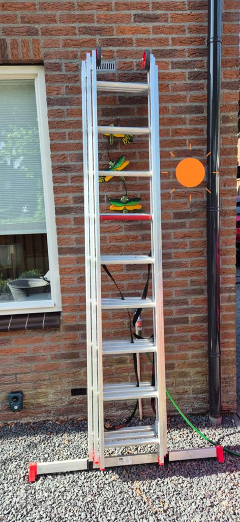 Altrex Allround 3x9 Ladder - Zo goed als nieuw, Ophalen, Zo goed als nieuw, Ladder, Opvouwbaar of Inschuifbaar