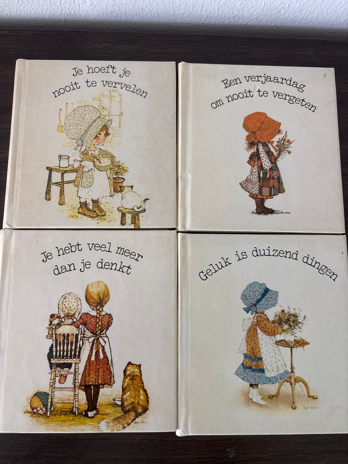 Set van 4 Holly Hobbie boeken - Nostalgische kinderboeken, Boeken, Ophalen of Verzenden, Gelezen, Fictie algemeen