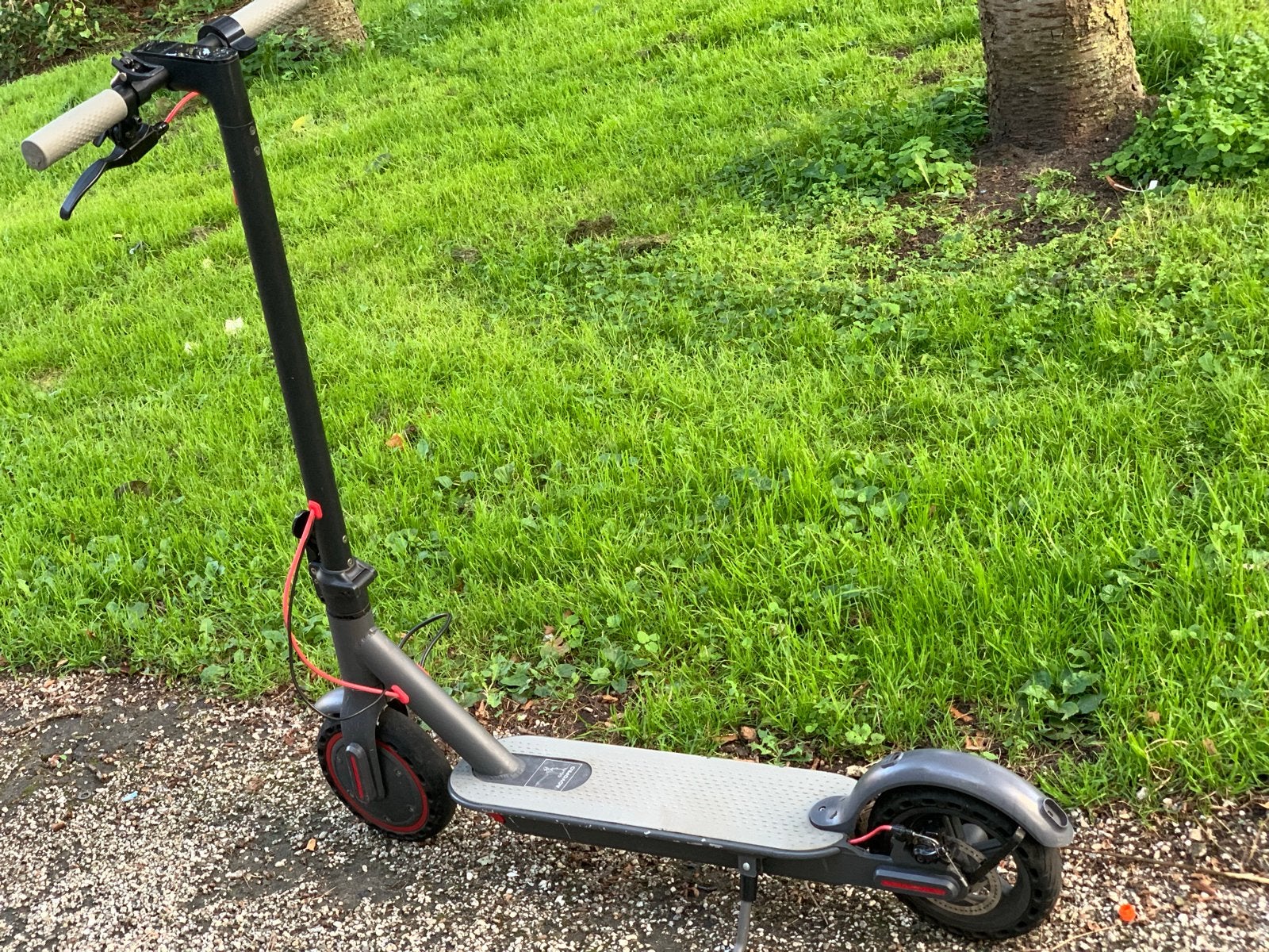 Elektrische step - ADVO PRO met oplader, Fietsen en Brommers, Ophalen of Verzenden, Gebruikt, Elektrische step (E-scooter)