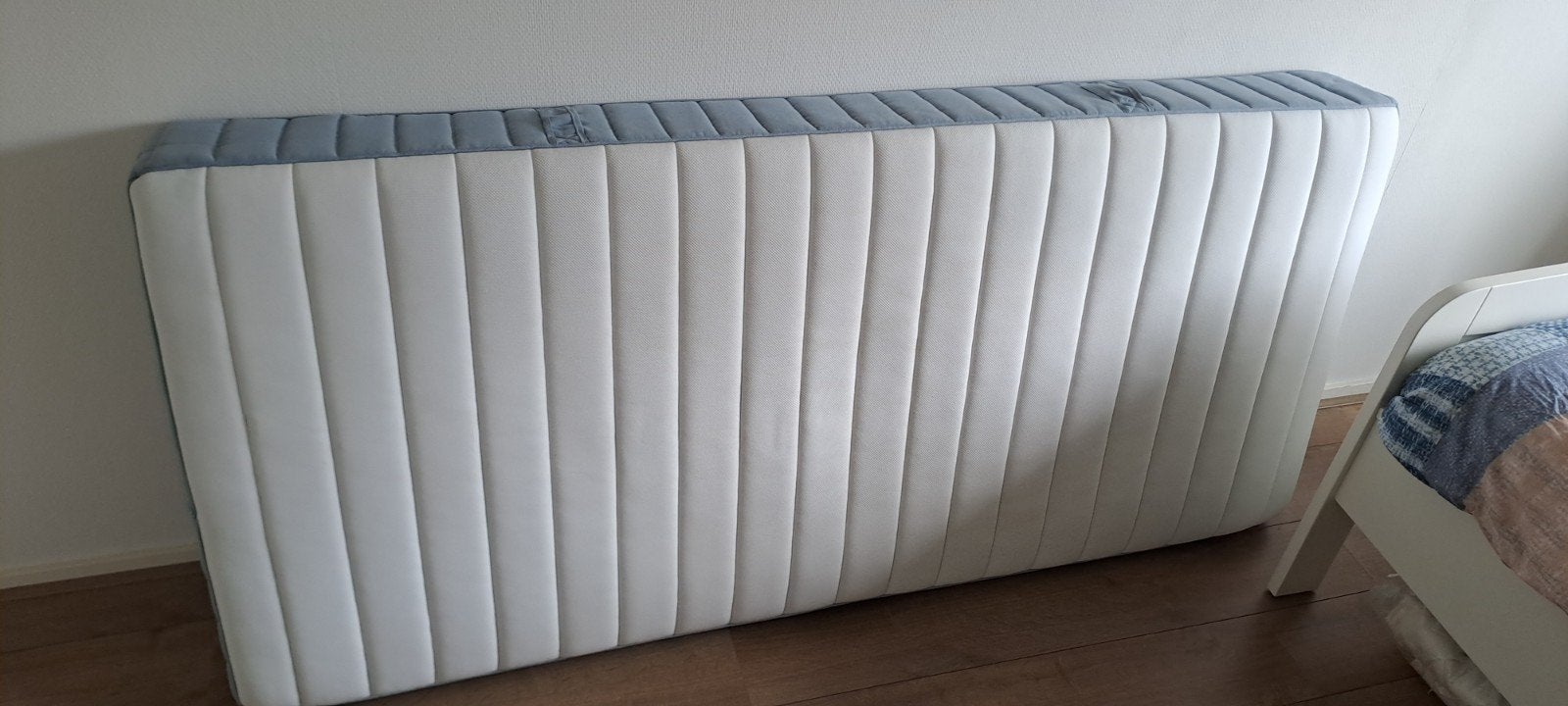 Snel op te halen Ikea matras Valevag stevig 90x200cm, Huis en Inrichting, Slaapkamer | Matrassen en Bedbodems, Ophalen, 90 cm