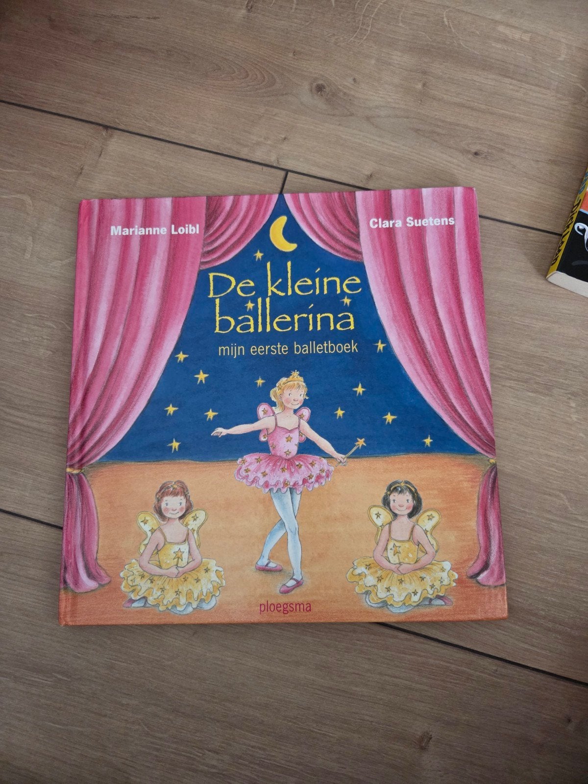 De kleine ballerina - mijn eerste balletboek, Ophalen, Zo goed als nieuw, Marianne Loibl, Clara Suetens, Non-fictie