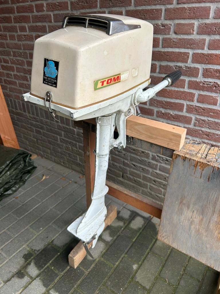 Tomos 4pk buitenboordmotor, Ophalen of Verzenden, Zo goed als nieuw
