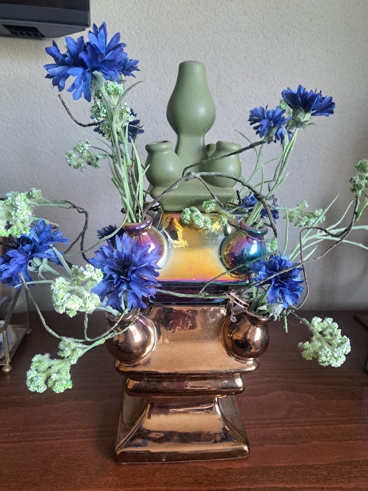 Unieke koperkleurige tulpenvaas met bloemstuk, Ophalen of Verzenden