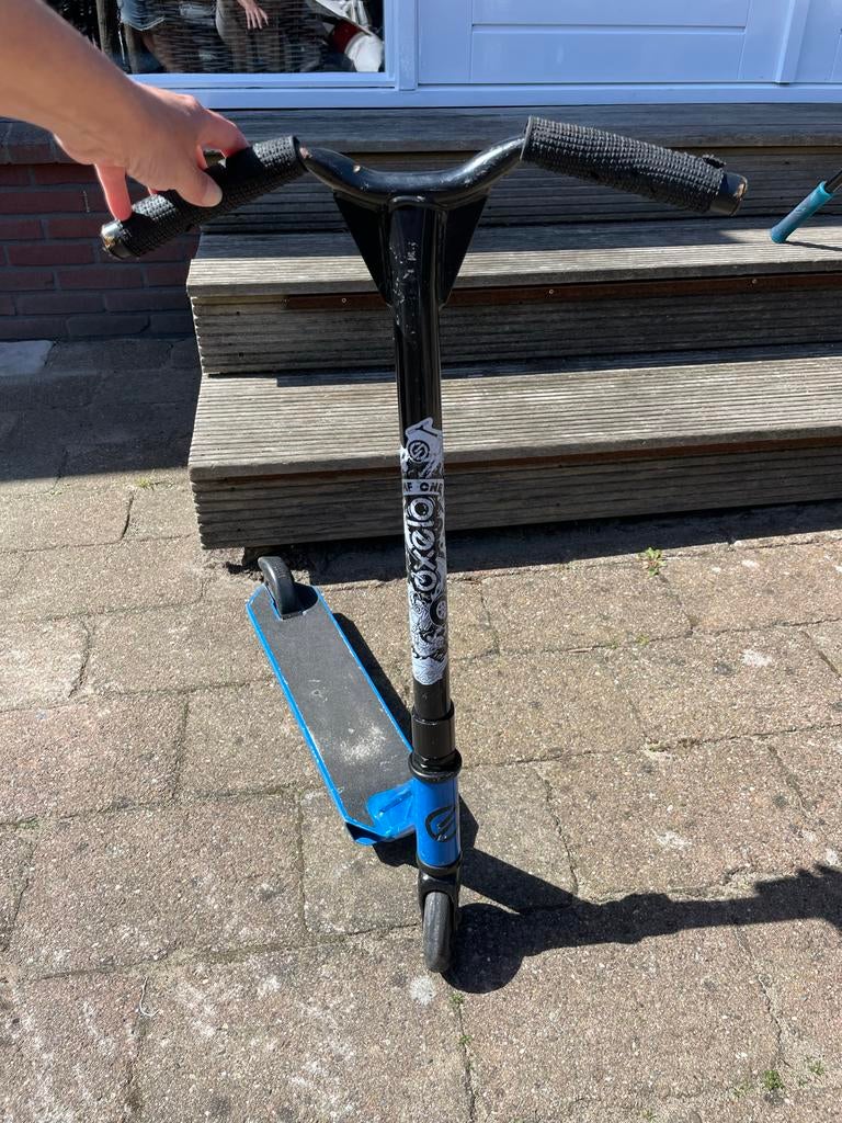 Blauwe stuntstep - Gebruikt maar functioneel, Ophalen of Verzenden, Gebruikt, Gewone step