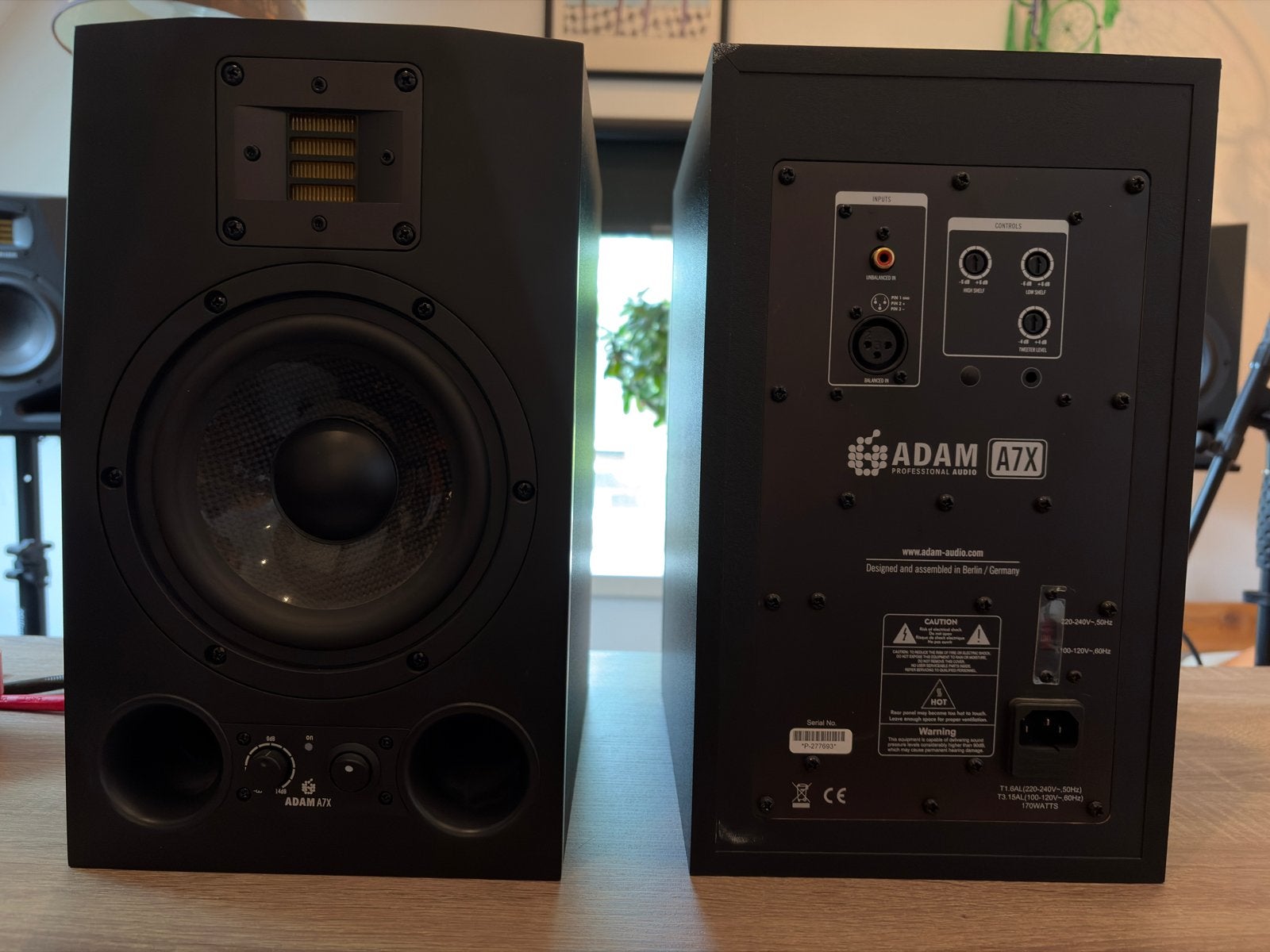 Adam Audio A7X actieve studio monitors + stand clamps, Audio, Tv en Foto, Luidsprekers, Gebruikt, 120 watt of meer, Front, Rear of Stereo speakers