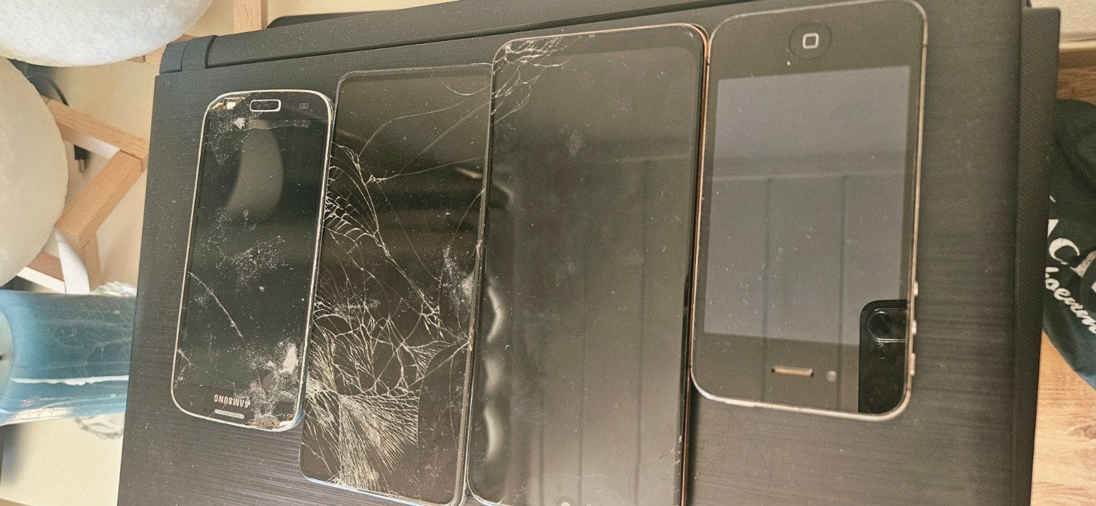 Partij defecte smartphones (Samsung, iPhone), Telecommunicatie, Mobiele telefoons | Overige merken, Ophalen, Overige modellen