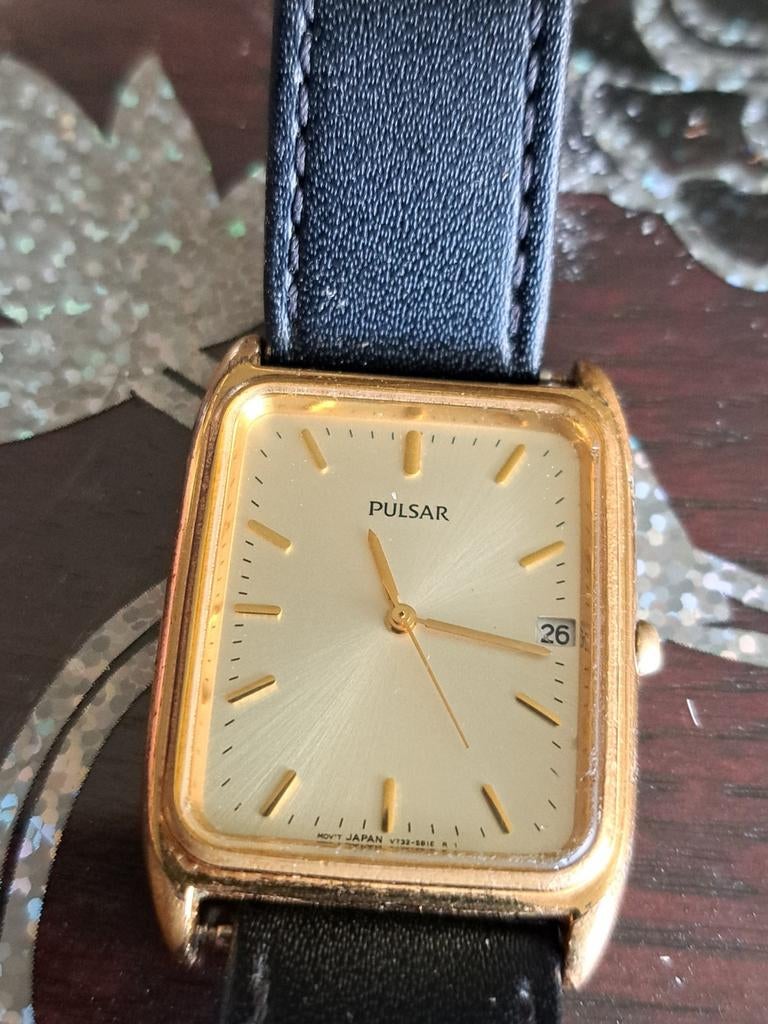 Te koop zeer mooi heren horloge  pulsar, Ophalen of Verzenden, Zo goed als nieuw, Leer, Overige merken