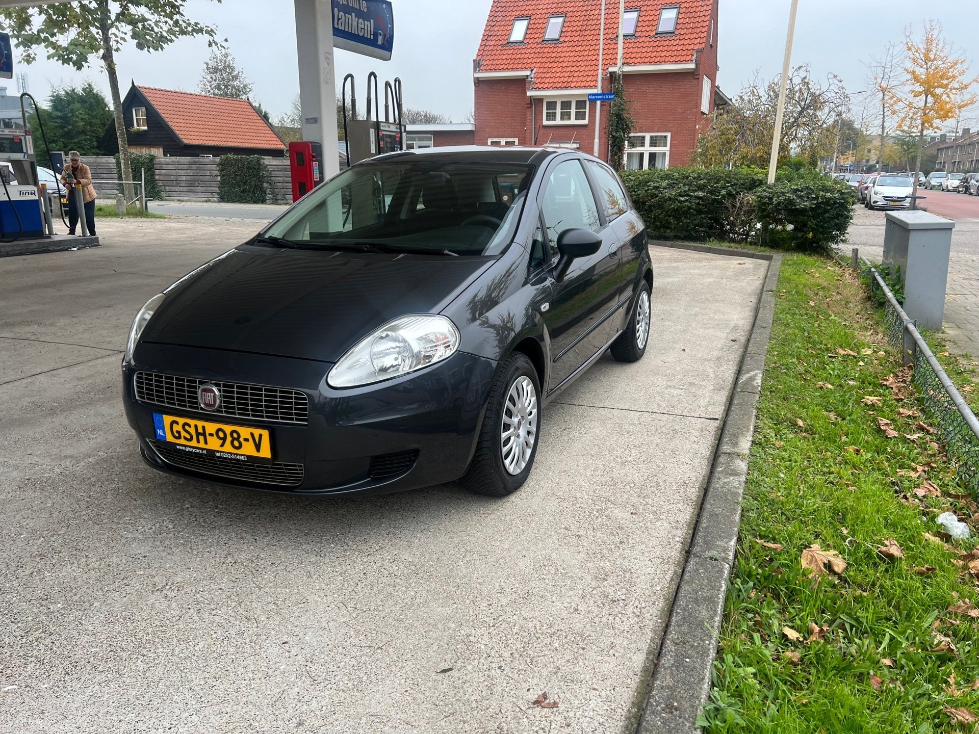 Fiat FIAT PUNTO AIRCO-ELEKT.RAMEN-WEINIG KM-NIEUWE APK, Auto's, Stof, Gebruikt, Bedrijf, Handgeschakeld