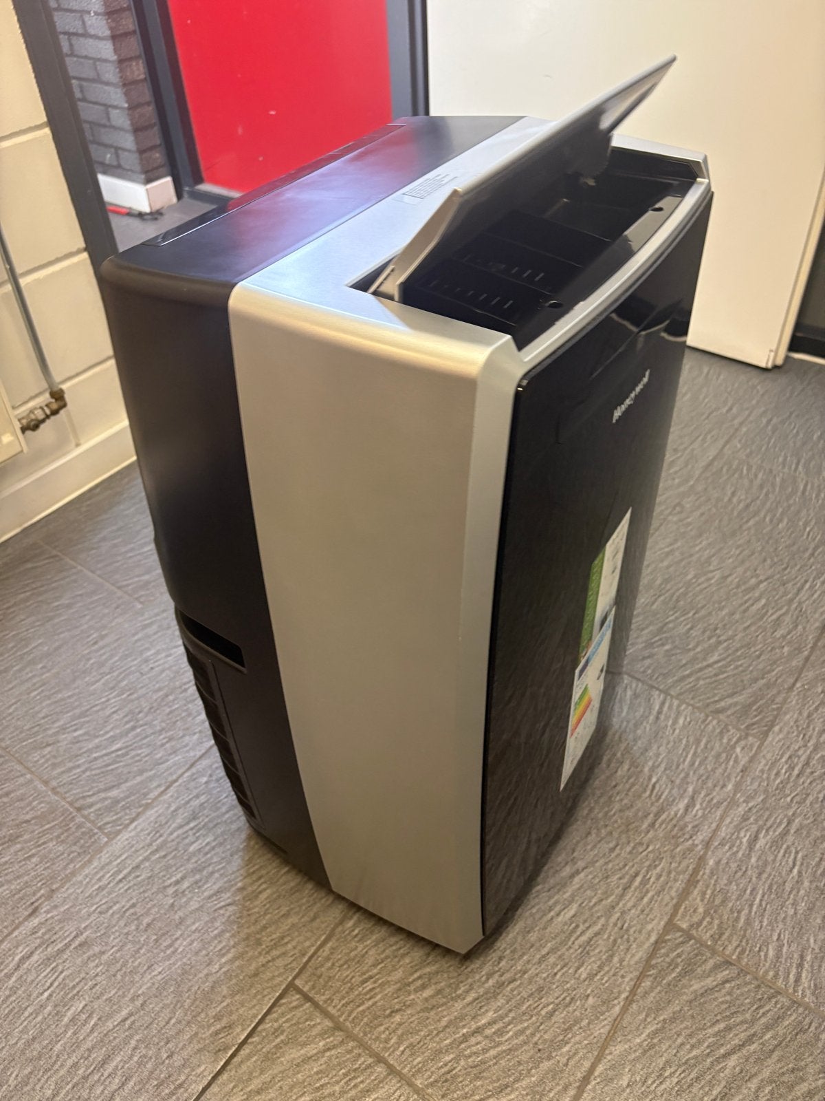 Honeywell Mobiele Airco - Krachtige Koeling voor Thuis, Ophalen, Minder dan 60 m³, 3 snelheden of meer, Zo goed als nieuw