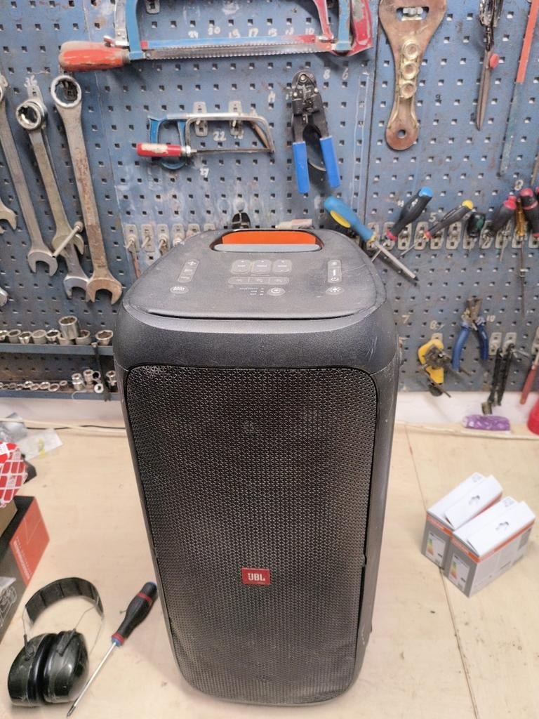 JBL Partybox 310 in onderdelen, Audio, Tv en Foto, Luidsprekers, Ophalen of Verzenden, Niet werkend, 120 watt of meer, JBL