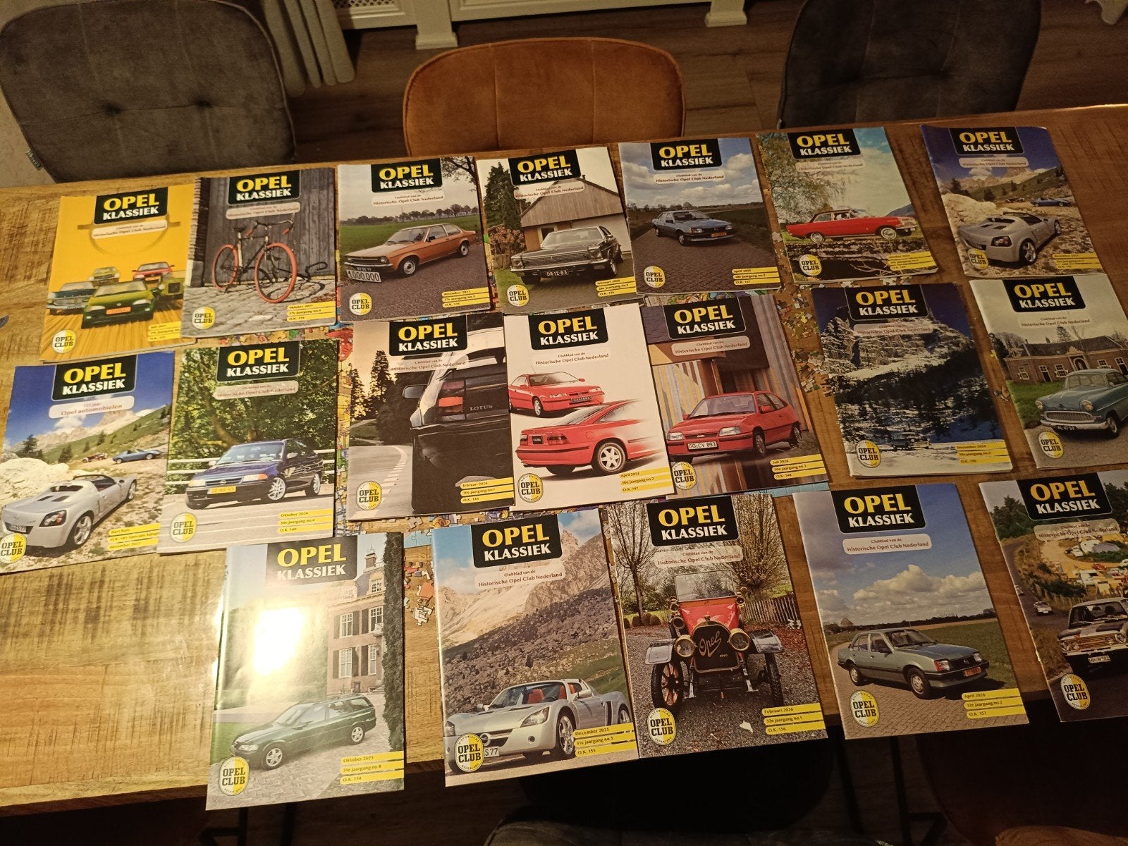 19 x club bladen Opel klassiek, Boeken, Ophalen, Zo goed als nieuw, Overige typen