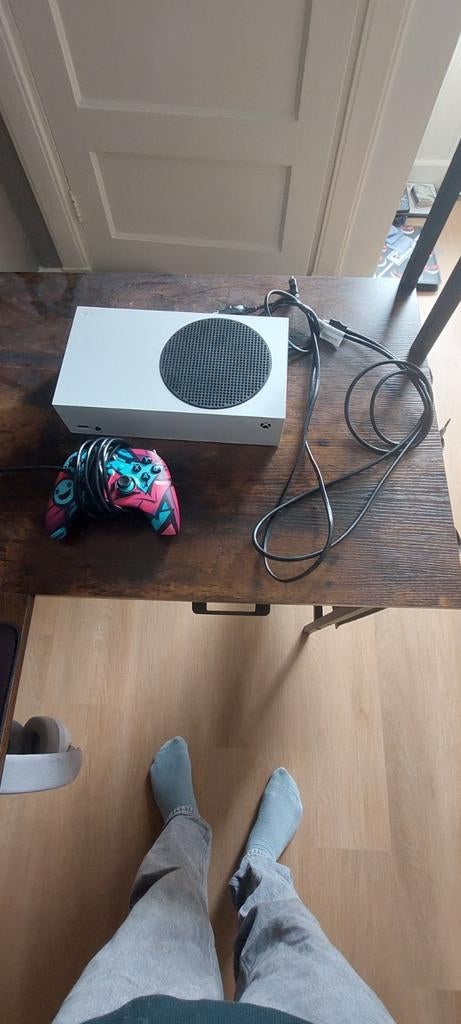 Xbox Series S met controller en kabels, Ophalen of Verzenden, Gebruikt