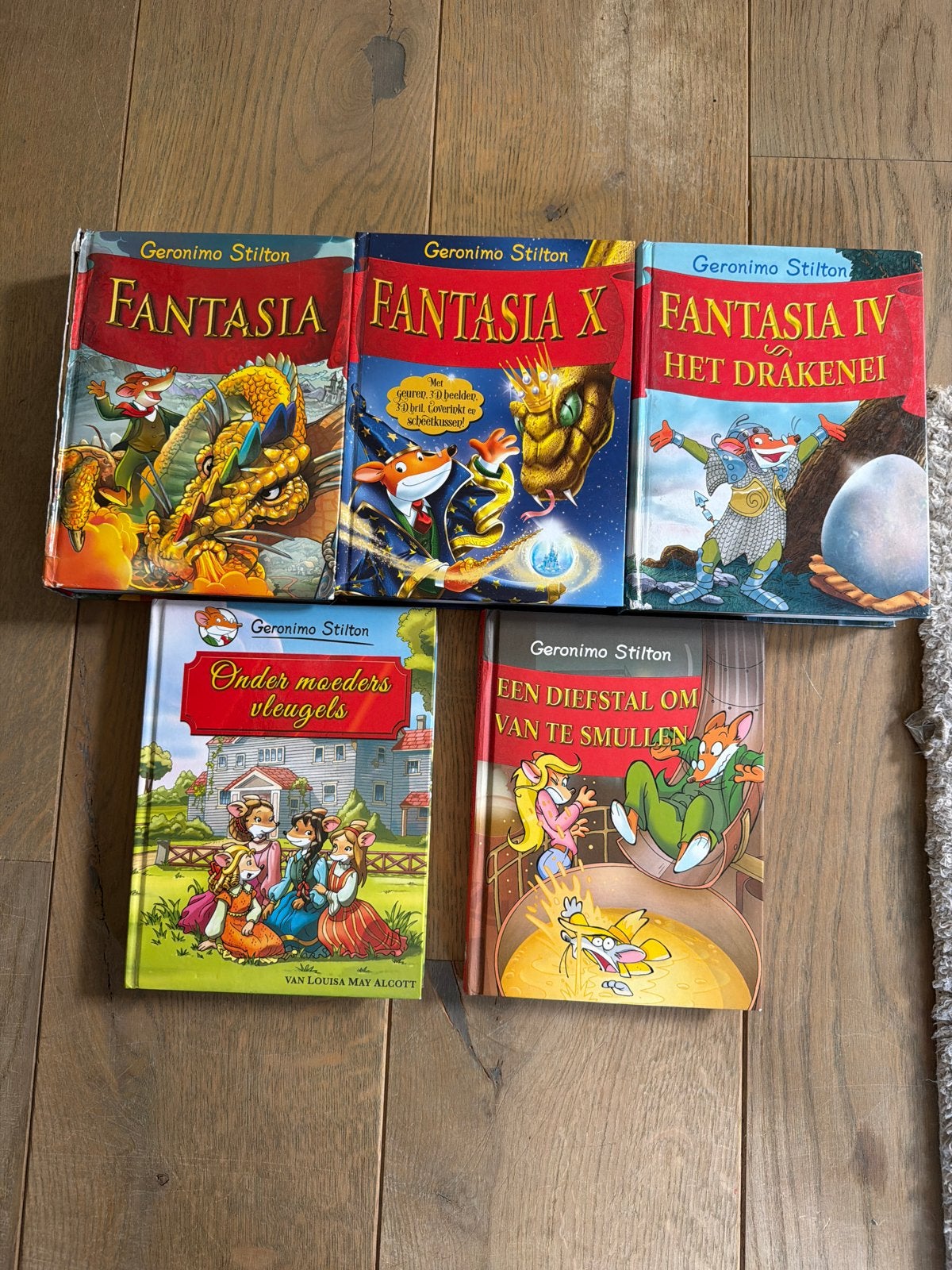 Geronimo Stilton boeken - Fantasia serie en meer, Ophalen of Verzenden, Gelezen, Fictie algemeen