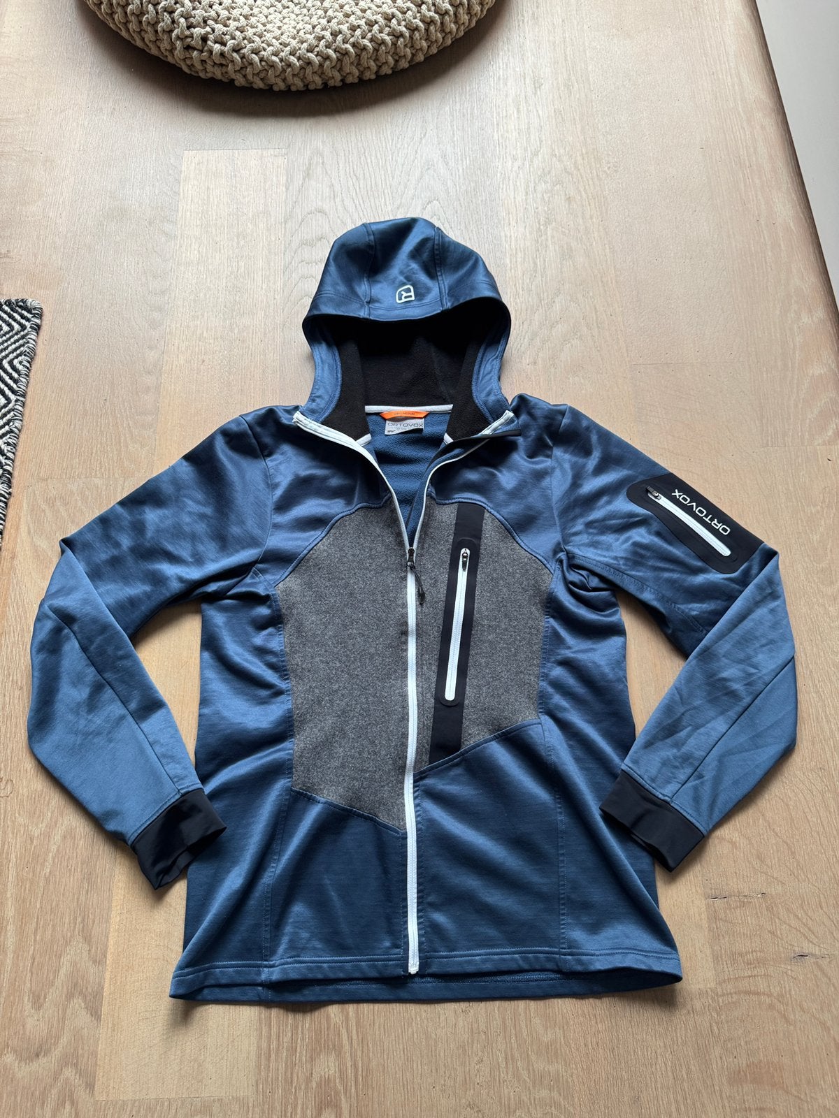 Ortovox fleece loden hoodie  maat m  Kleur blauw wol, Ophalen of Verzenden, Zo goed als nieuw, Blauw