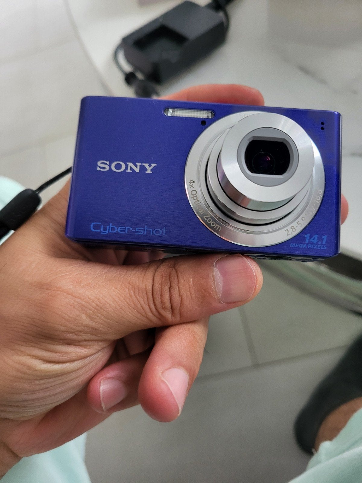 sony cuber-shot, Ophalen, Sony, 8 keer of meer