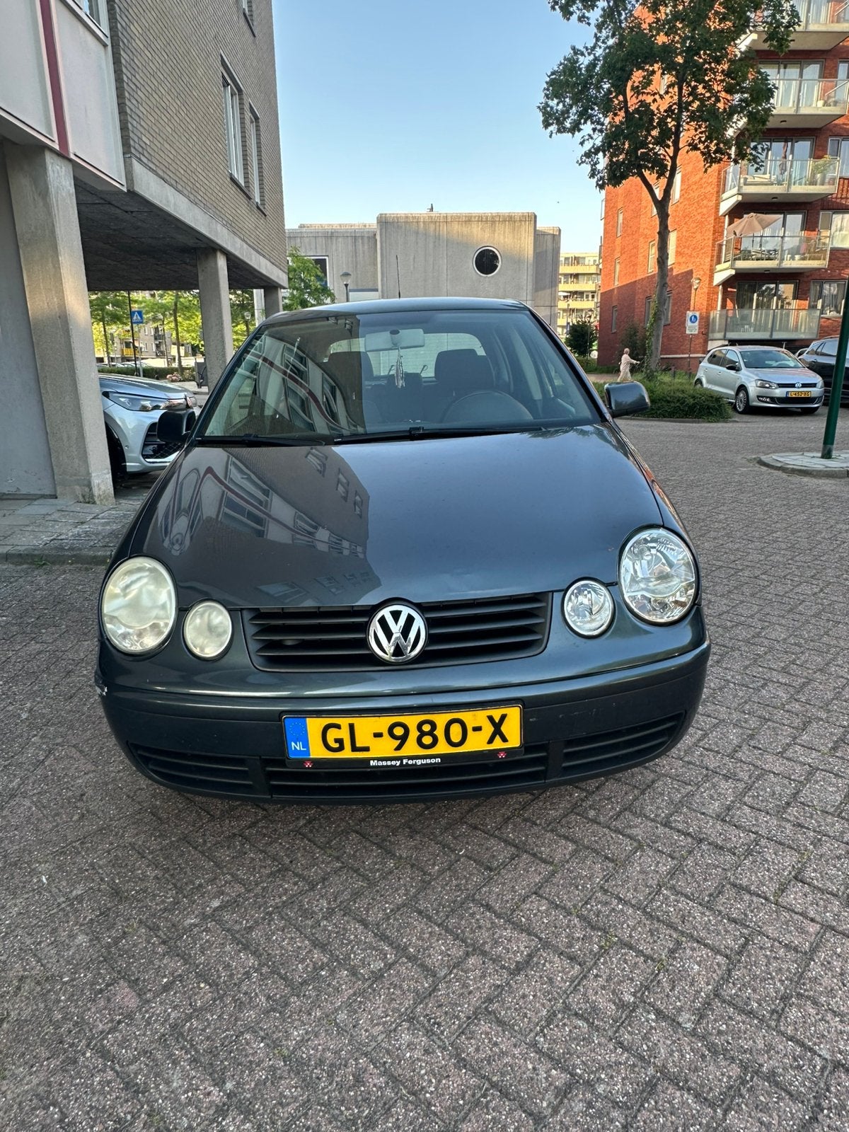 Volkswagen polo Fun 1.2 5 deurs zuinig benzine auto airco, Auto diversen, Schadeauto's, Ophalen, Volkswagen, Handgeschakeld, 1200 cc