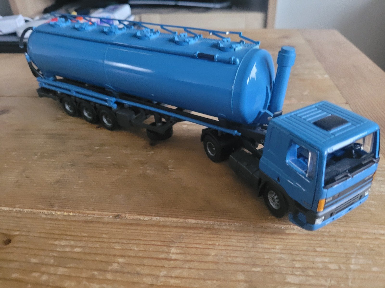Daf cf tankwagen, Lion, Zo goed als nieuw, Bus of Vrachtwagen, Lion